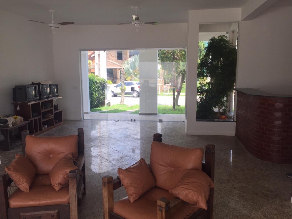 Casa no condomínio Bougainvill